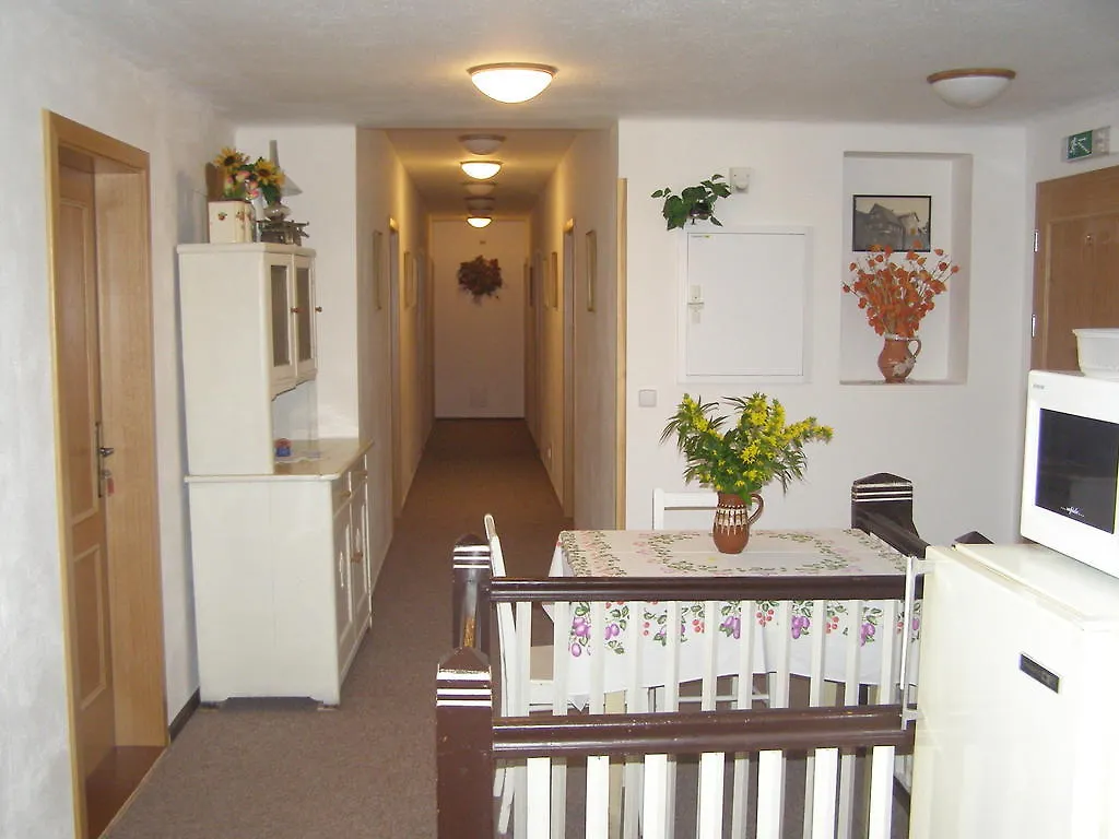U Novotnych Guest House Spindleruv Mlyn 2*,
